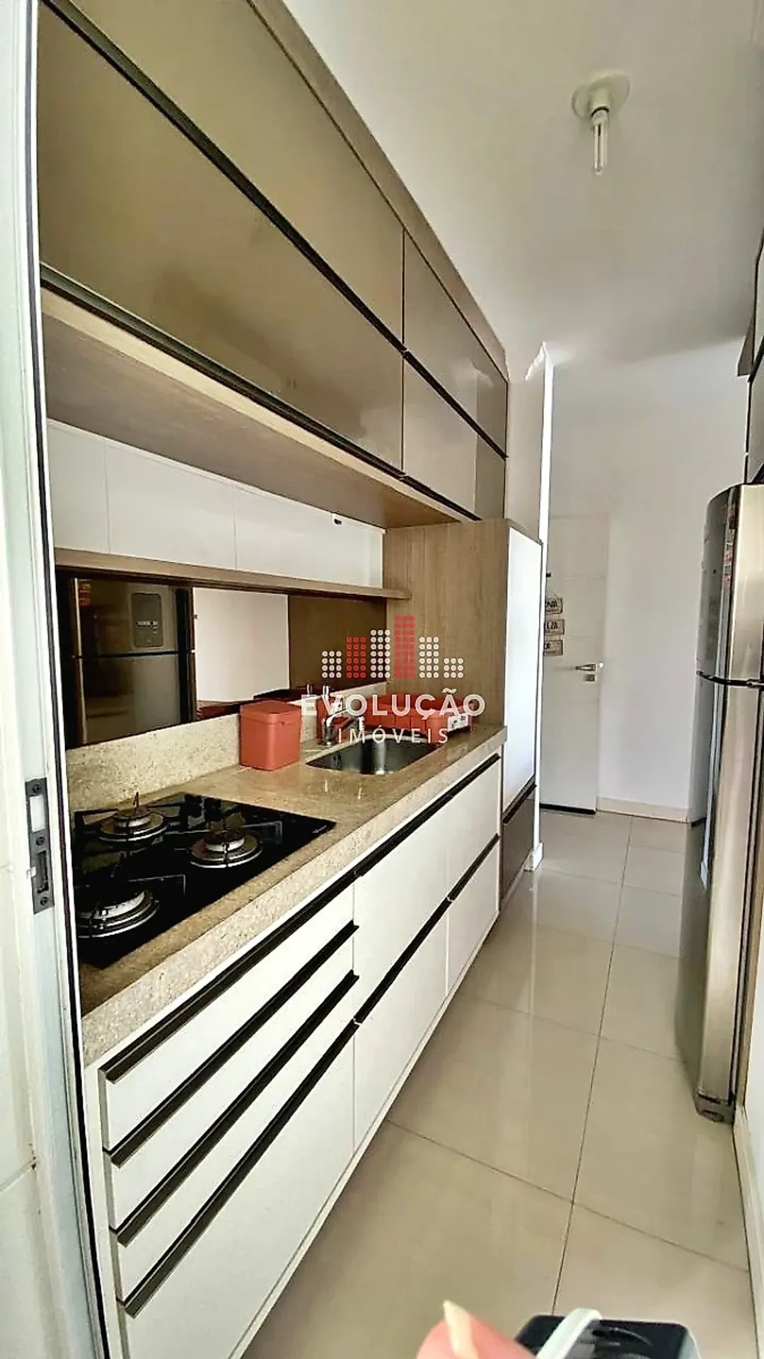 Apartamento de 3 dormitorios de 85 m² con balcón y parrilla — photo 33
