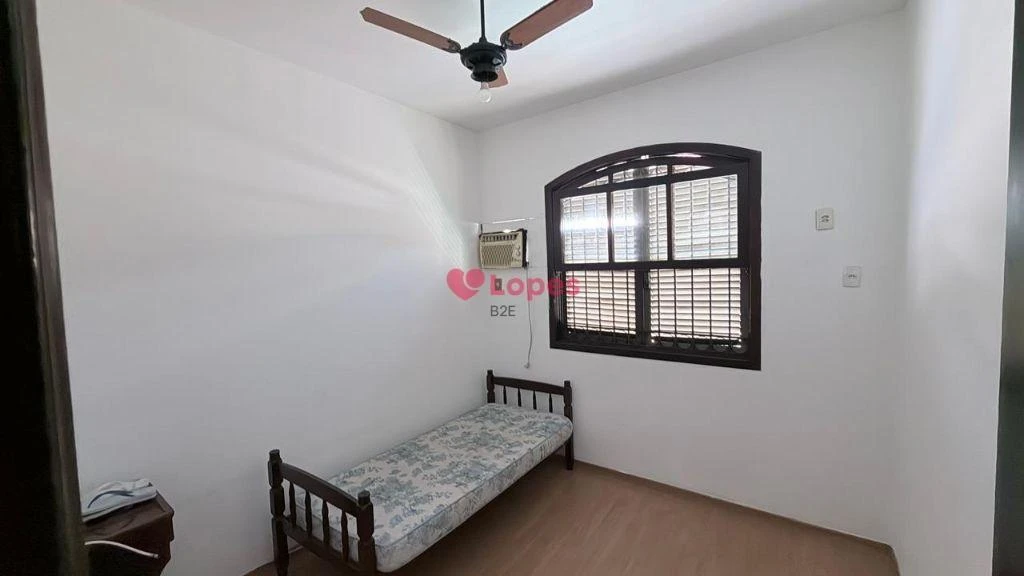 Casa de 450 m² com 3 quartos e fogão a gás — photo 35