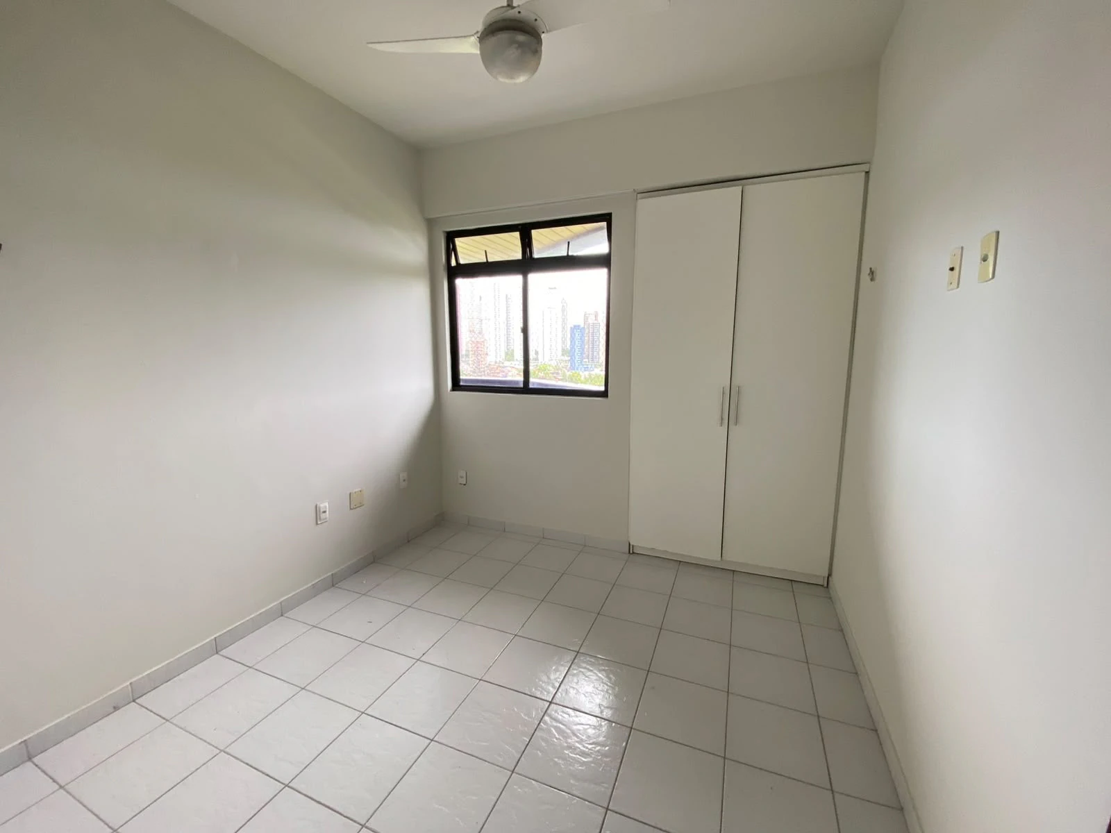 104 m² apartment with a park view and a private BBQ — photo 5