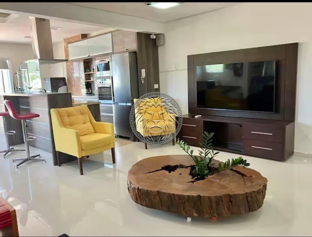 Робоче місце та 3 спальні: квартира 237 м²