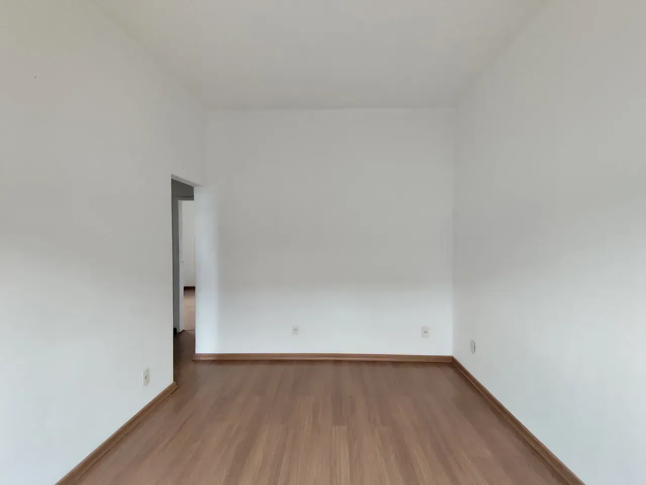 Apartment with 2 bedrooms and 1 bathroom, no parking — photo 8