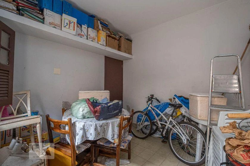 Furnished house with 4 bedrooms and parking for 4 cars — photo 43