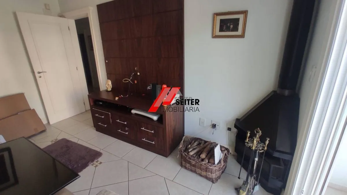 Rental house with 5 bedrooms and an open-plan kitchen — photo 61