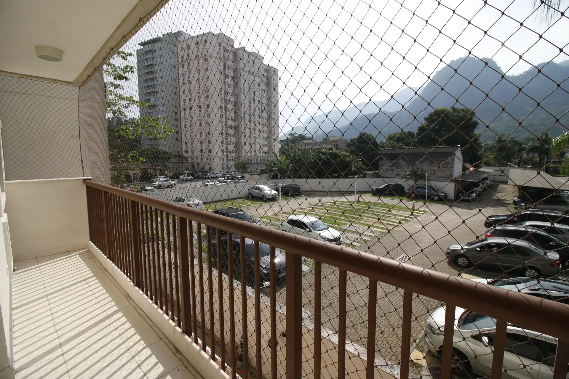 Apartamento de 4 quartos com vista para as montanhas — photo 33