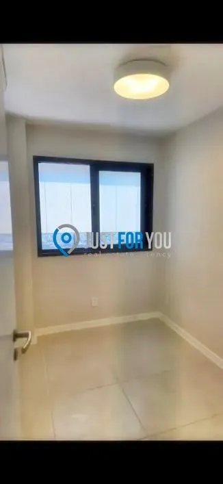 Apartamento com 3 dormitórios e varanda envidraçada — photo 4
