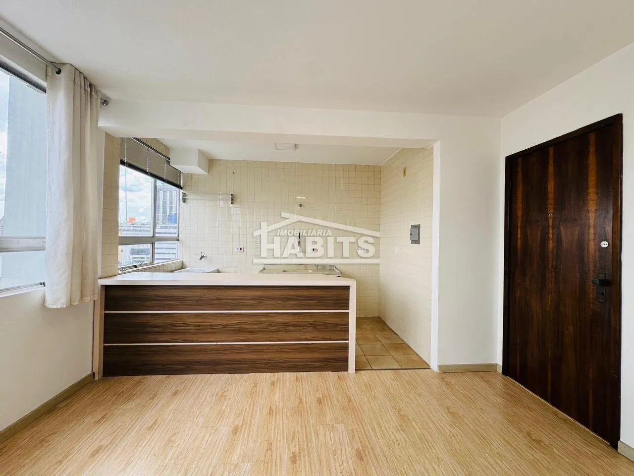 Wood or laminate floors in a one-bedroom apartment, 35 m² — photo 10