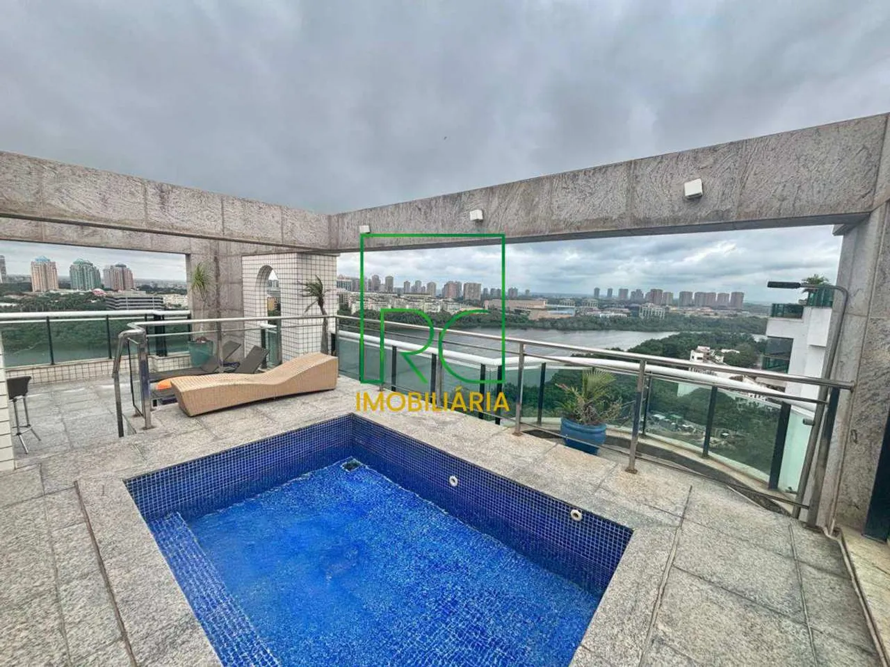 Apartamento com 4 quartos e varanda ampla — photo 16