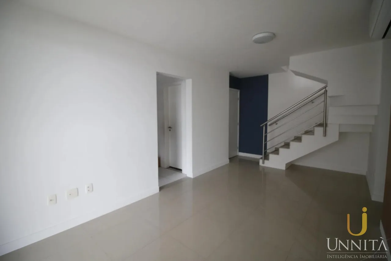 Apartamento sem mobília com 4 quartos e 3 banheiros — photo 5