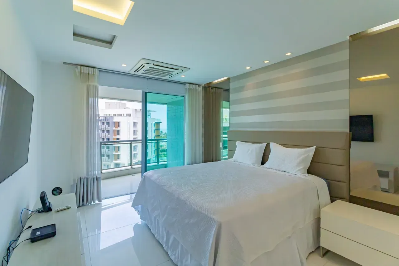 575 m² apartment with 4 en-suite bedrooms and 4 parking — photo 40