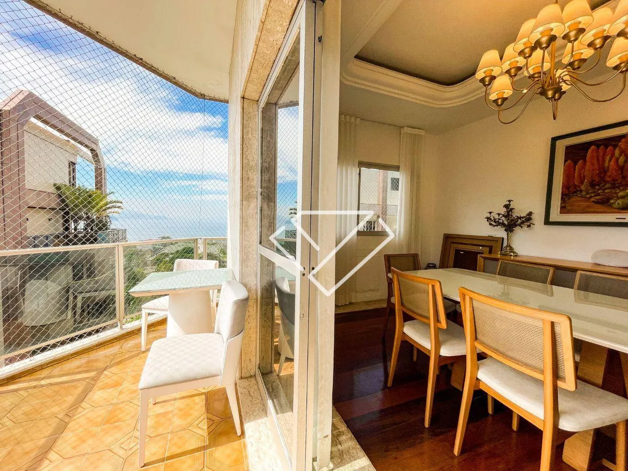 4-bedroom penthouse apartment with 4 baths and 420 m² — photo 13