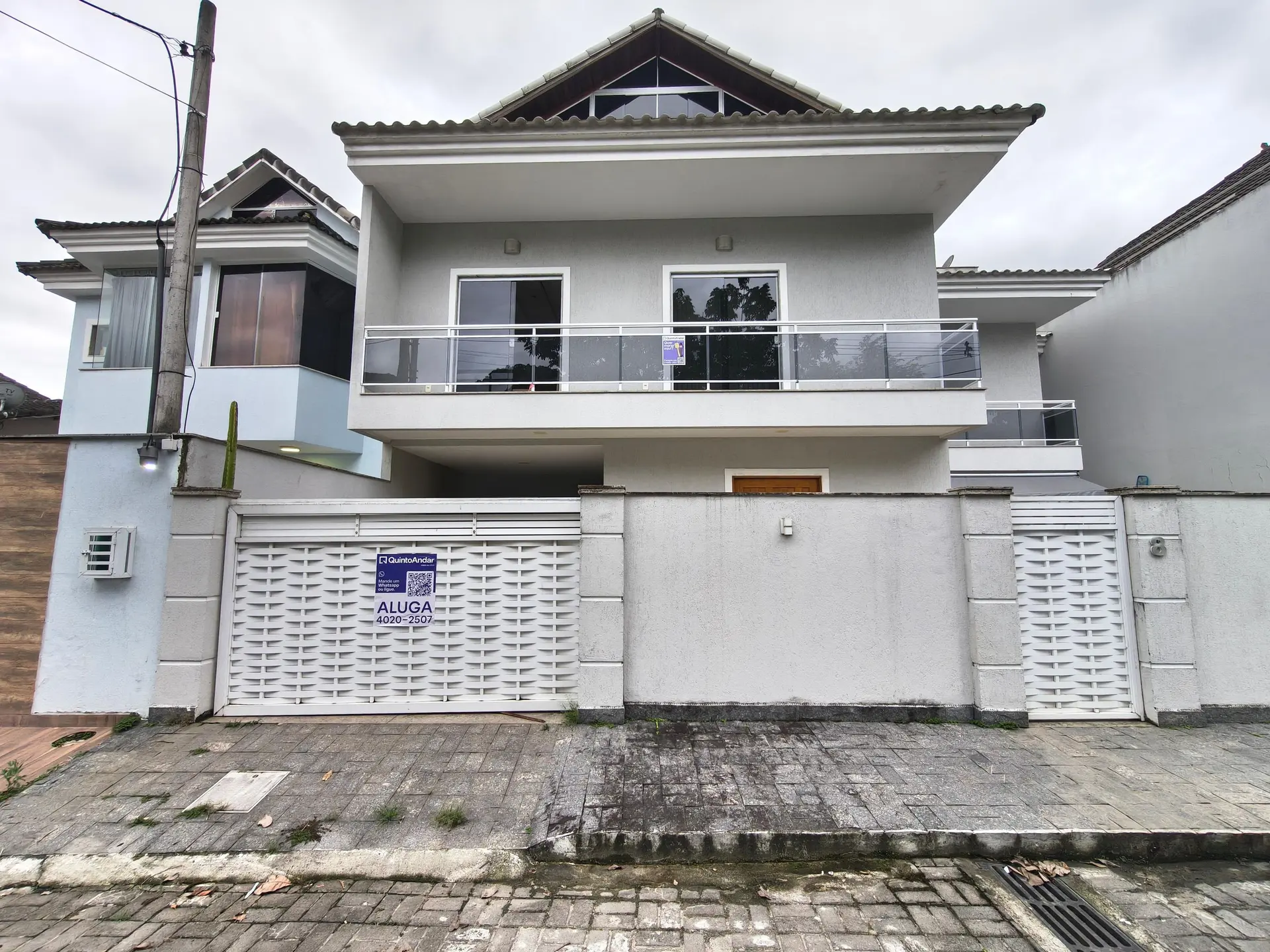 Furnished house, 220 m², with a bathtub — photo 83