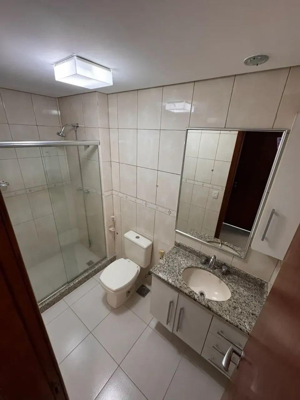 Apartamento com 4 quartos e cozinha separada fechada — photo 18