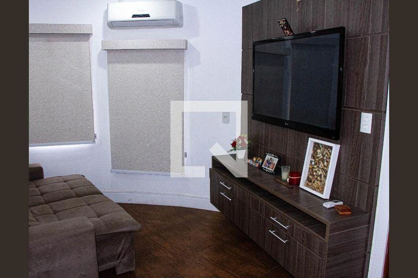 Casa de 4 dormitorios con espacio de home office — photo 11