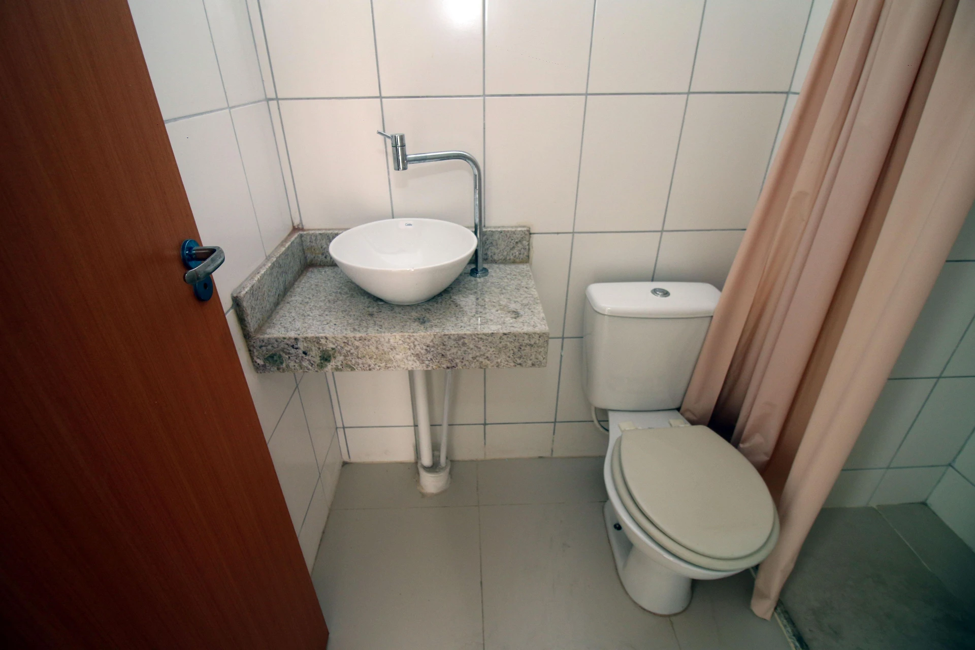 Apartamento de 2 quartos em condomínio com academia — photo 23