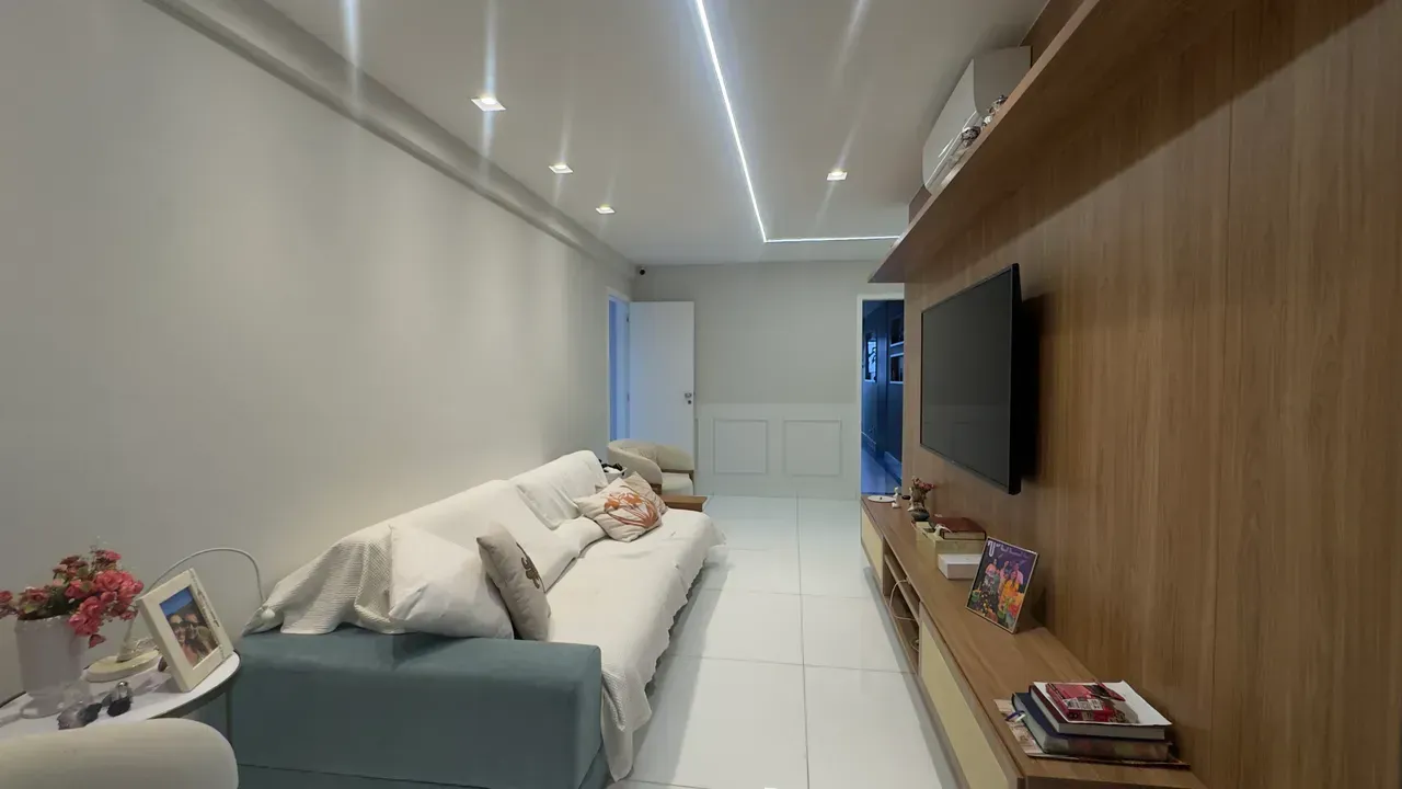 4-bedroom apartment with open-plan kitchen — photo 11