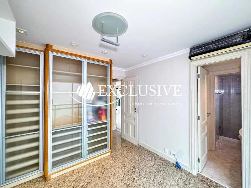 Apartamento residencial com 3 quartos e 5 banheiros — photo 13