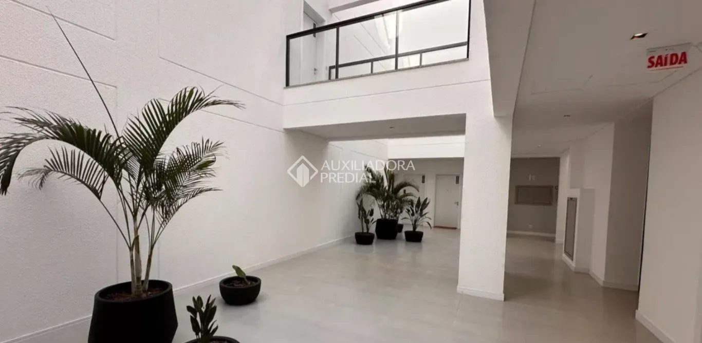 80 m² apartment with 2 bedrooms and 1 parking spot — photo 19