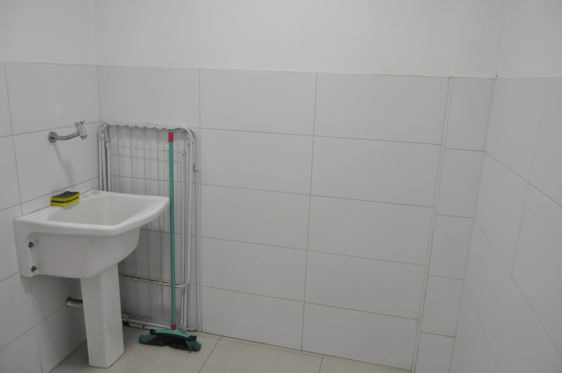 2-bedroom apartment with a private garden — photo 16