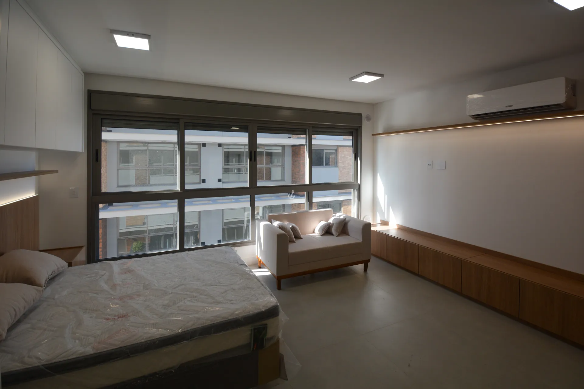 Furnished studio 47 m² with 1 parking space on 4th floor — photo 9