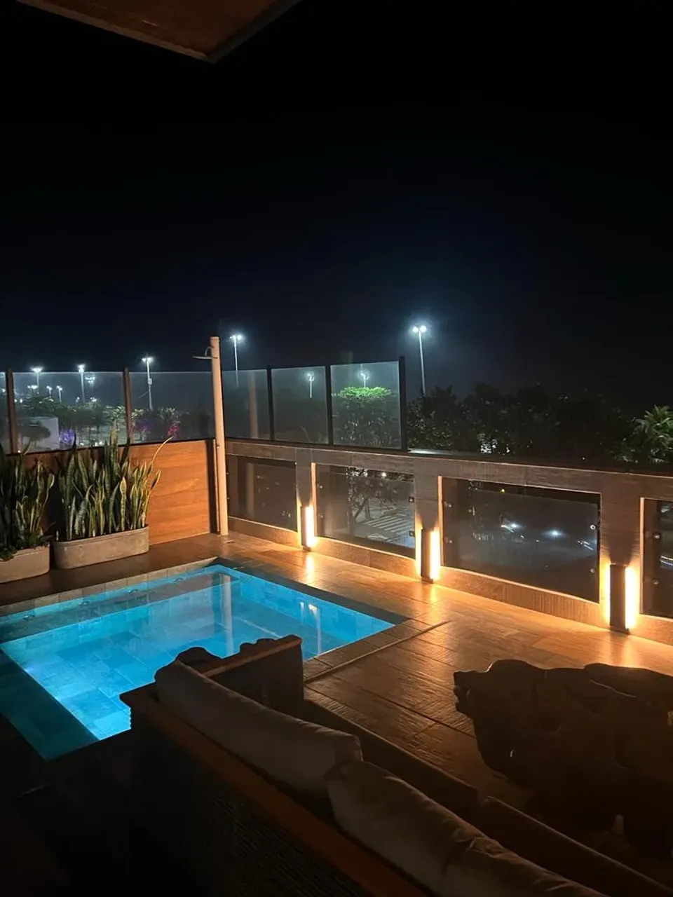 Apartamento mobiliado duplex com 4 quartos e 2 suítes — photo 2