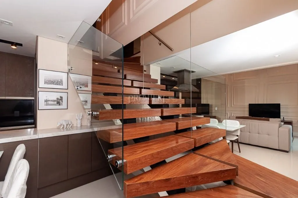 Мебльована квартира з 1 спальнею та приватним садом 111 м² — photo 12