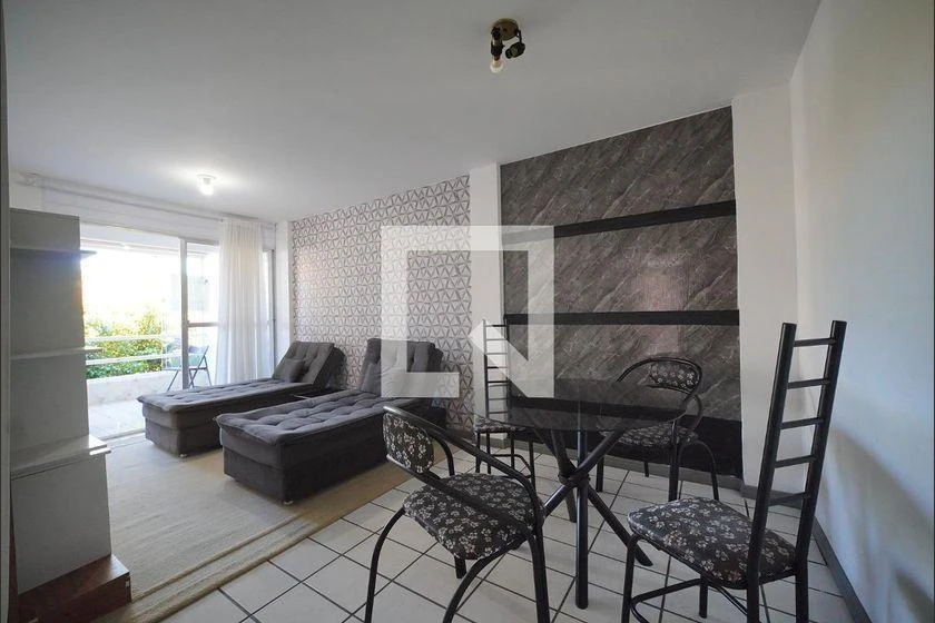 Furnished 2-bedroom apartment, 78 m²