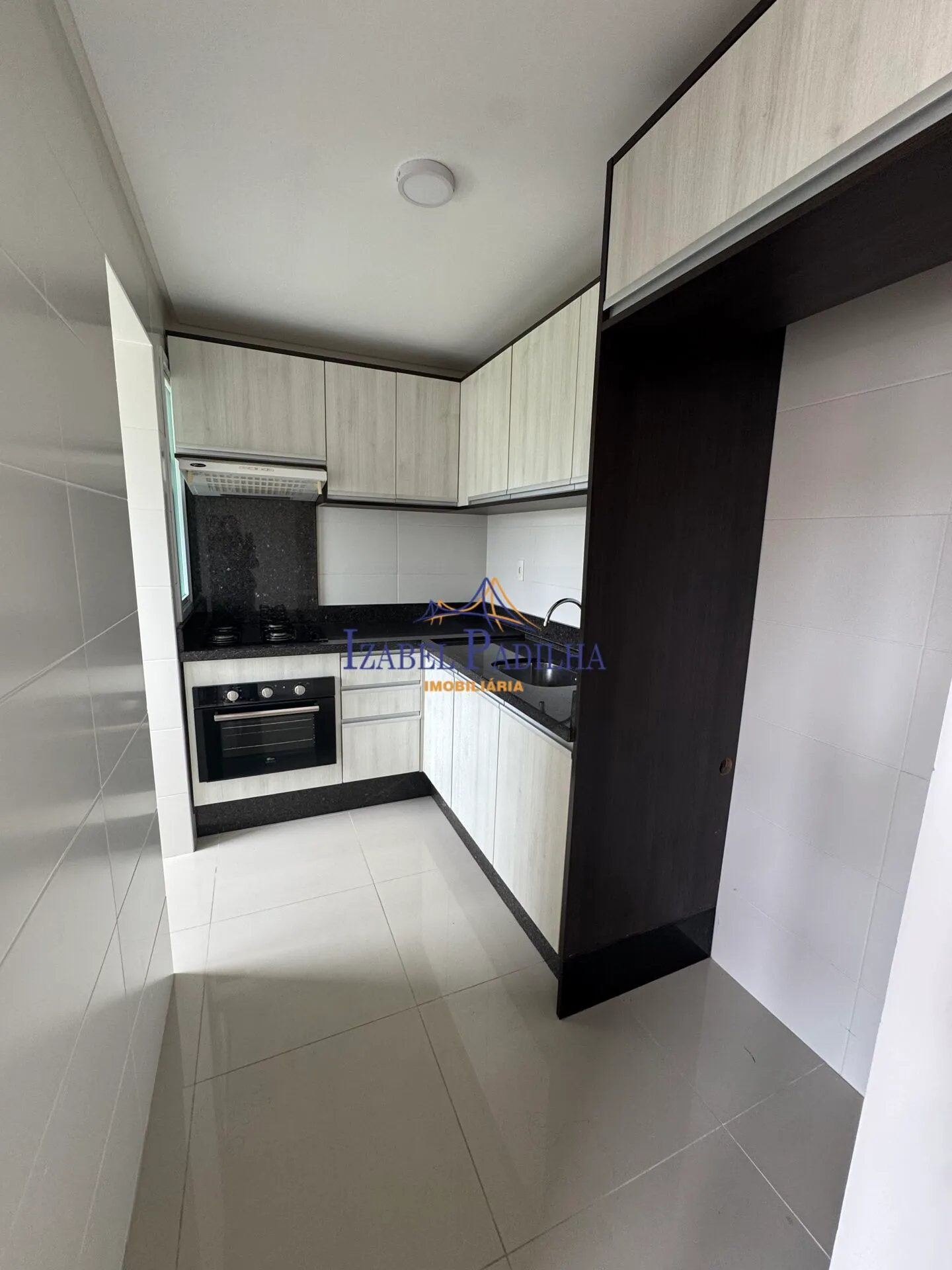 Apartamento com espaço de home office, Córrego Grande