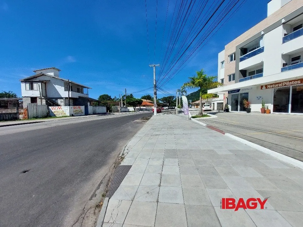 Apartamento amueblado de 2 dormitorios y 44 m² — photo 42
