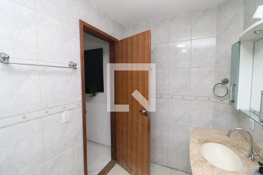 Будинок на 4 спальні з власними ванними 540 м² — photo 6