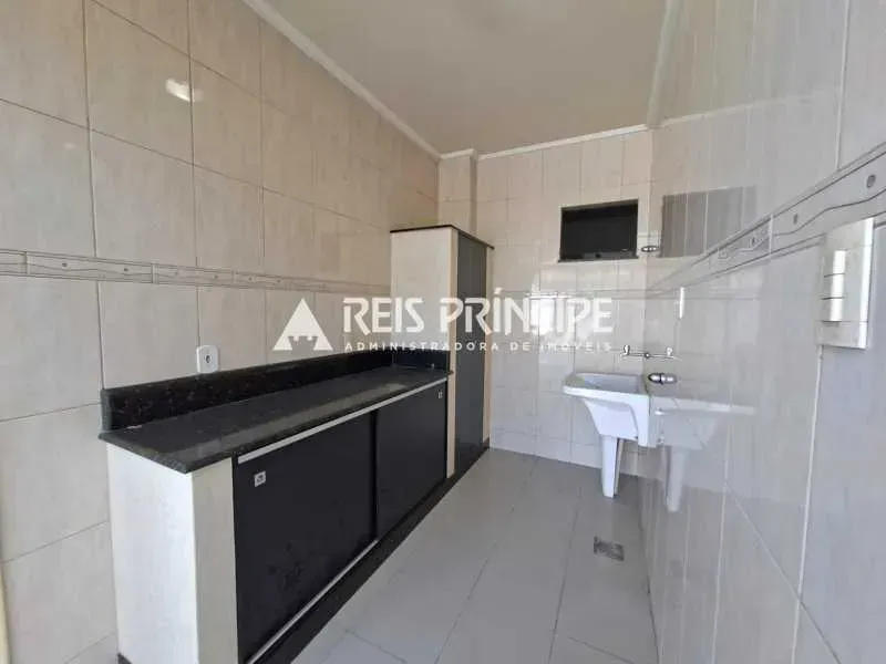 Casa com 5 quartos e 5 banheiros, 364 m² com garagem — photo 12