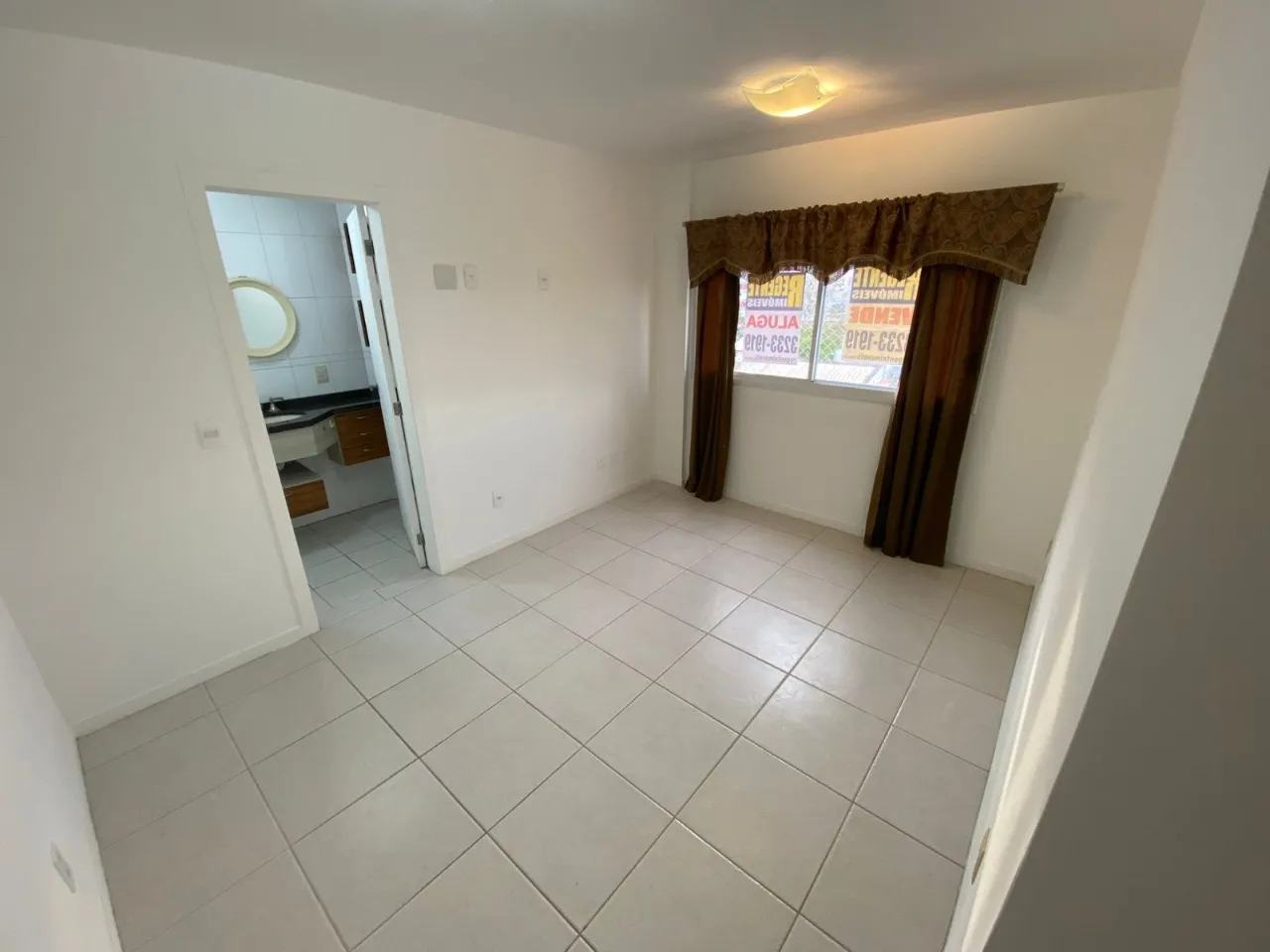 80 m² unfurnished apartment with 2 bedrooms and balcony — photo 11