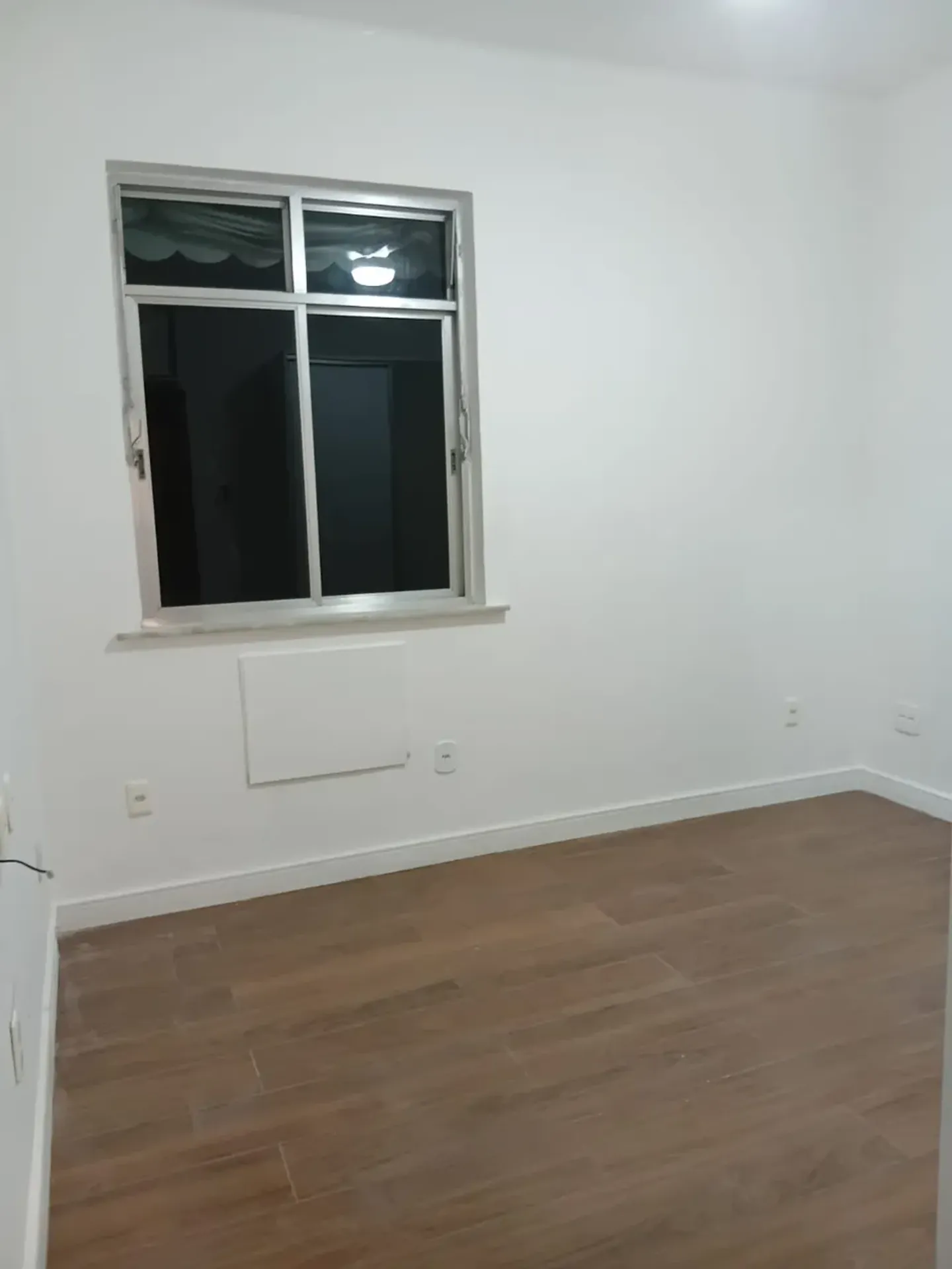 75 m² apartment with a walk-in closet and a home office — photo 5