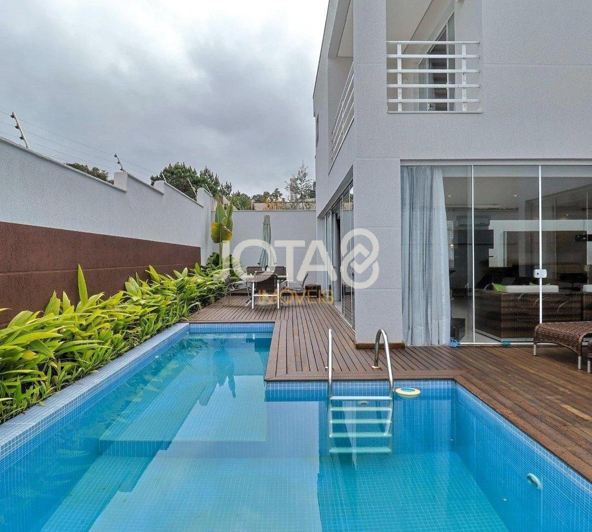 House with 3 en-suites, 400 m², plus a home office desk — photo 33