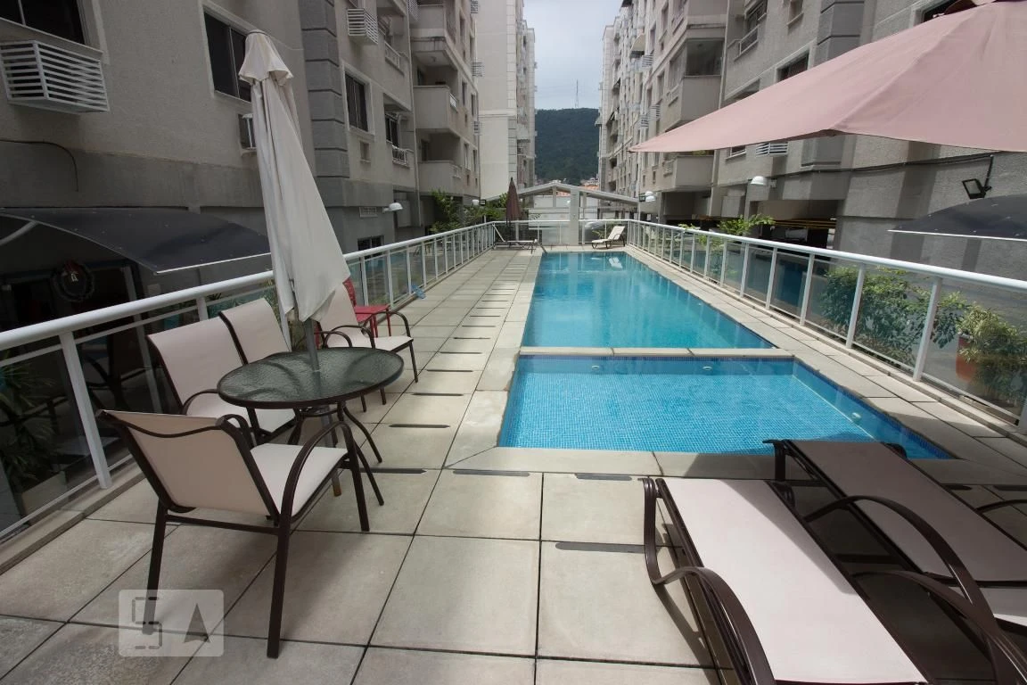 3-bedroom apartment with a mountain view — photo 21
