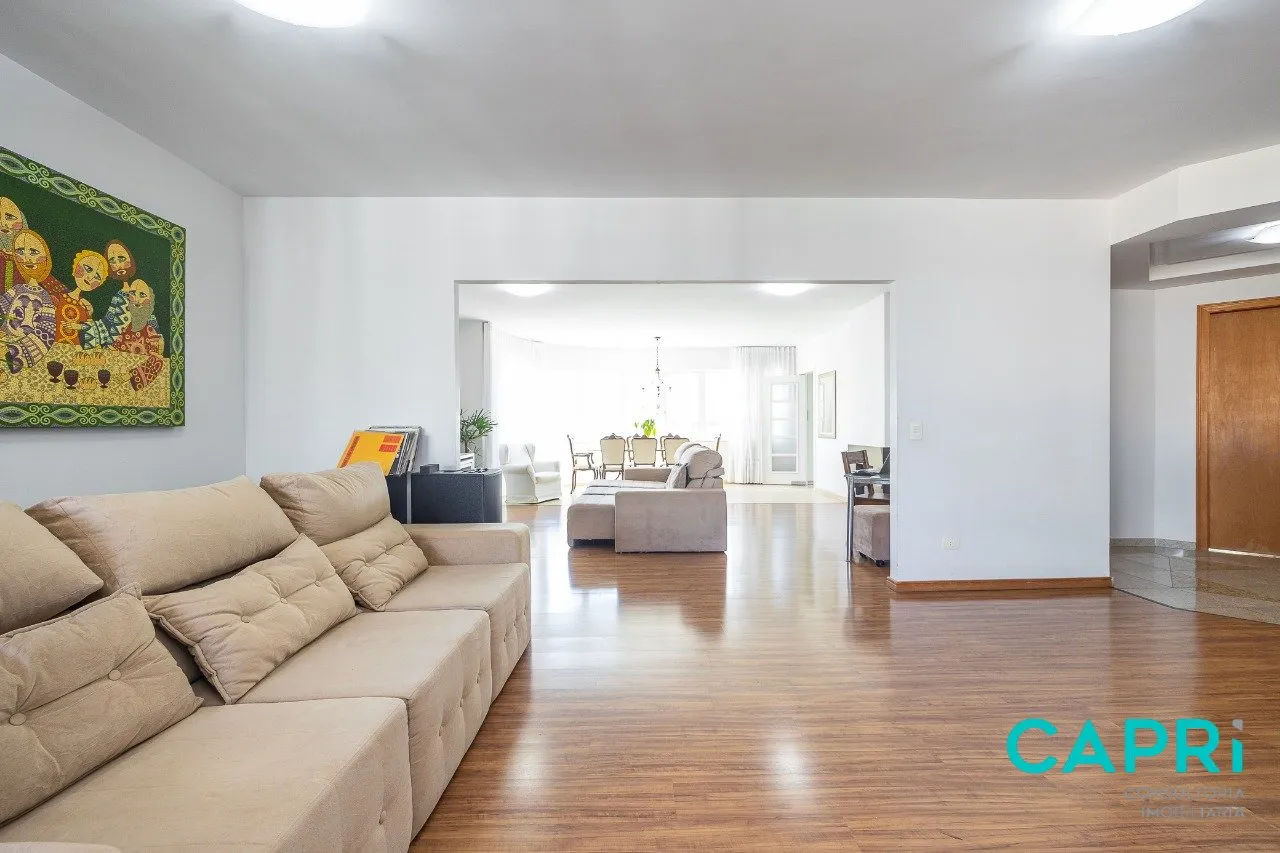 Furnished 318 m² apartment with 4 bedrooms and 3 parking — photo 20