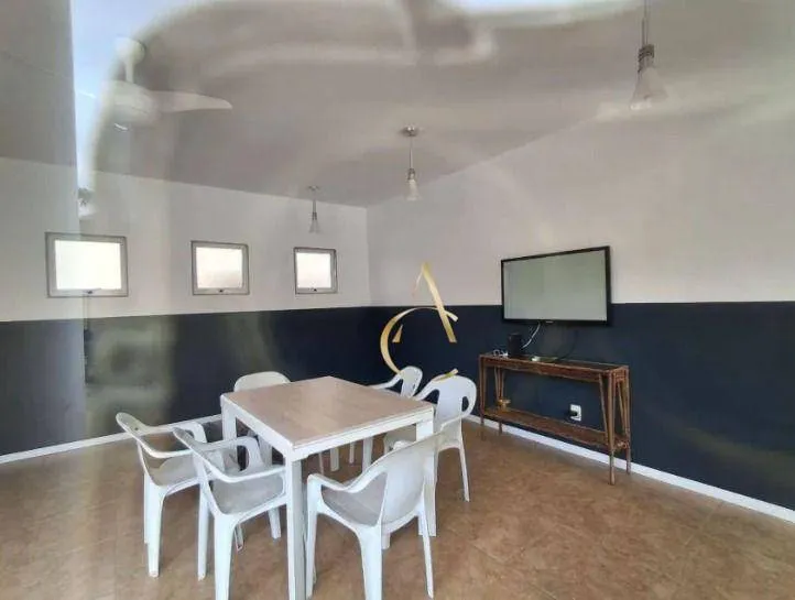 Casa com 3 quartos e varanda em bom estado — photo 39