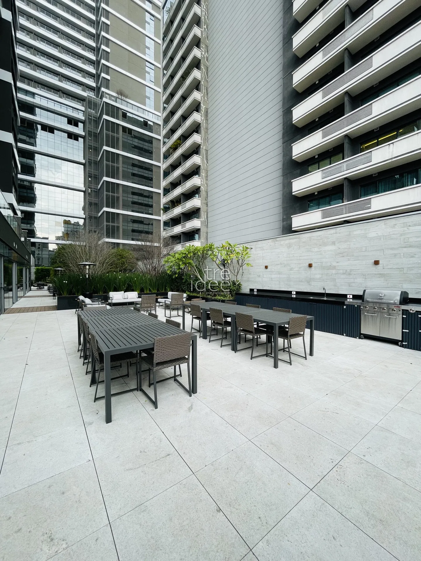 1-bedroom apartment with 50.35 m² and 1 parking space — photo 44
