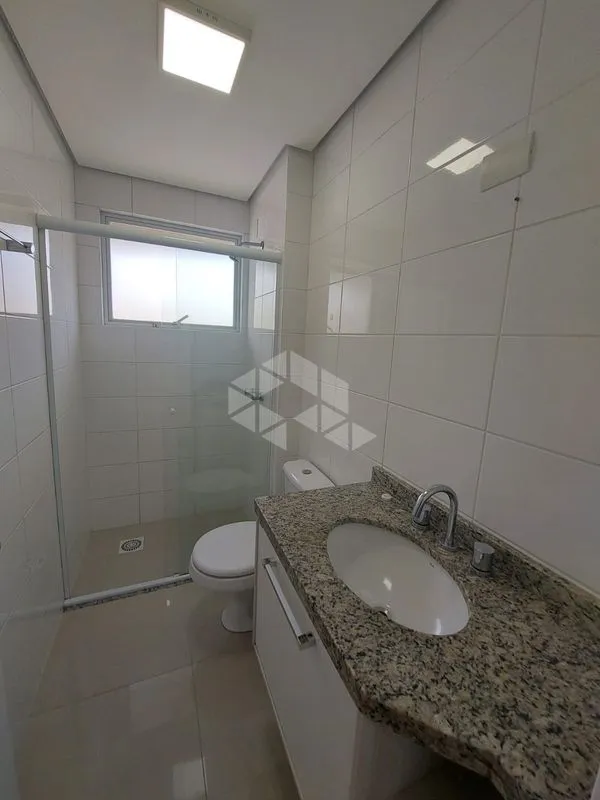 2-bedroom apartment with a mountain view in Florianópolis — photo 3