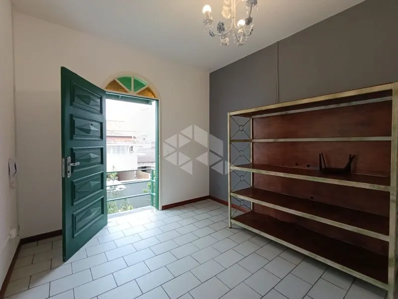 Дом 92 м² с садом и стиральной машиной — photo 4
