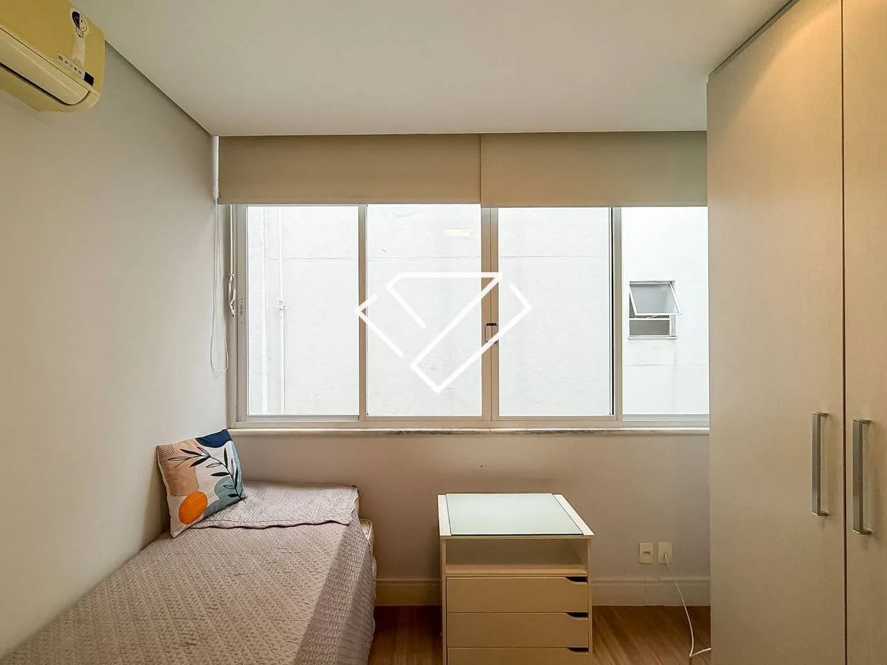 2-bedroom apartment with a washing machine in Rio de Janeiro — photo 23