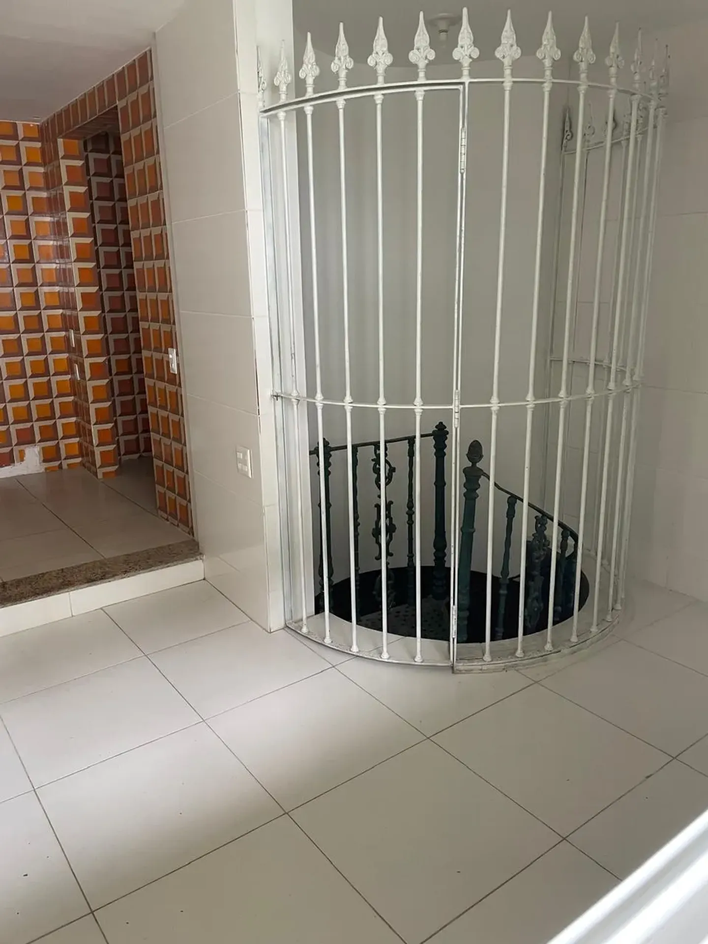 Casa com 5 quartos e cozinha fechada a gás — photo 25