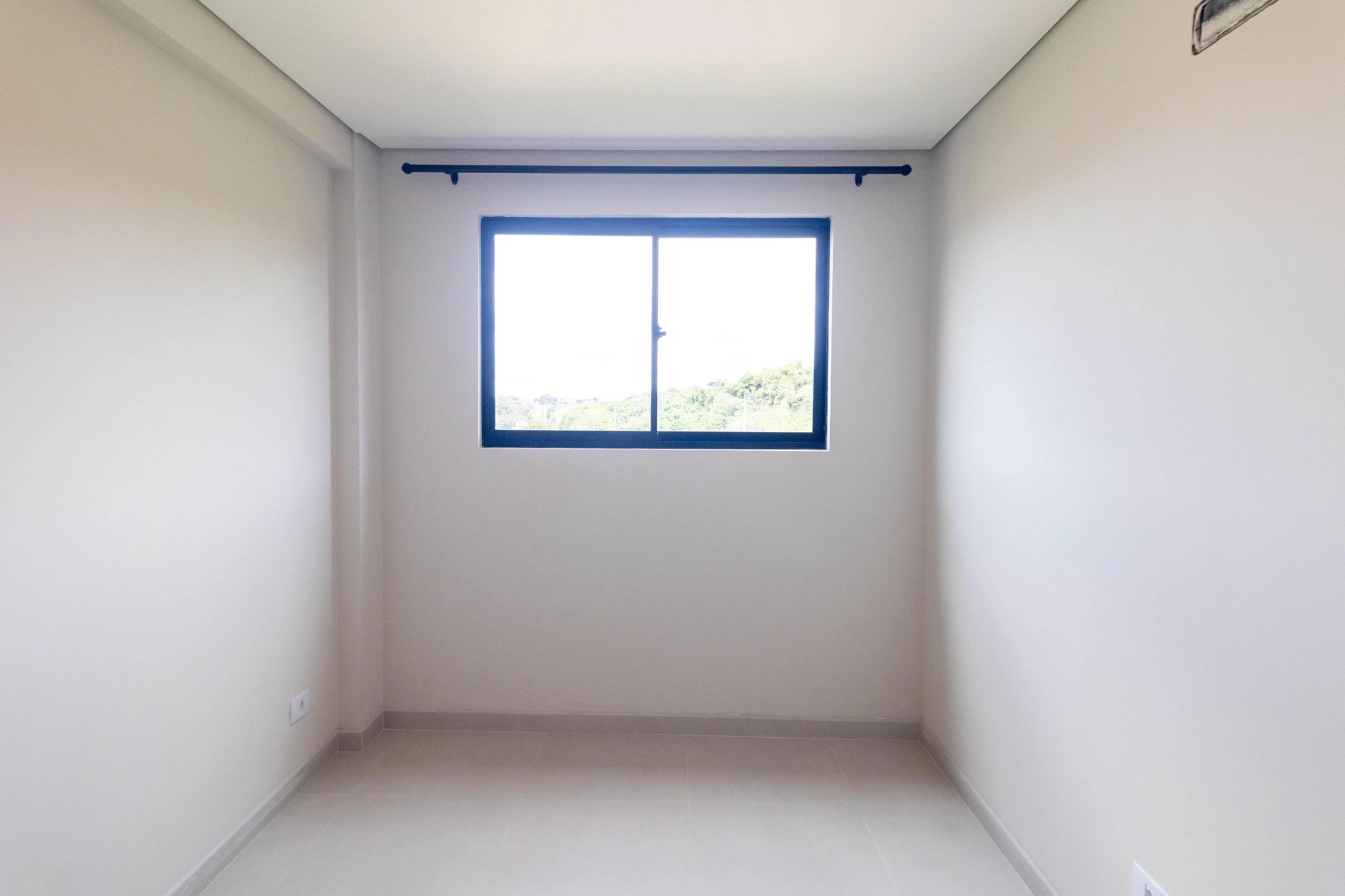 2-bedroom apartment with a home office in Curitiba — photo 34