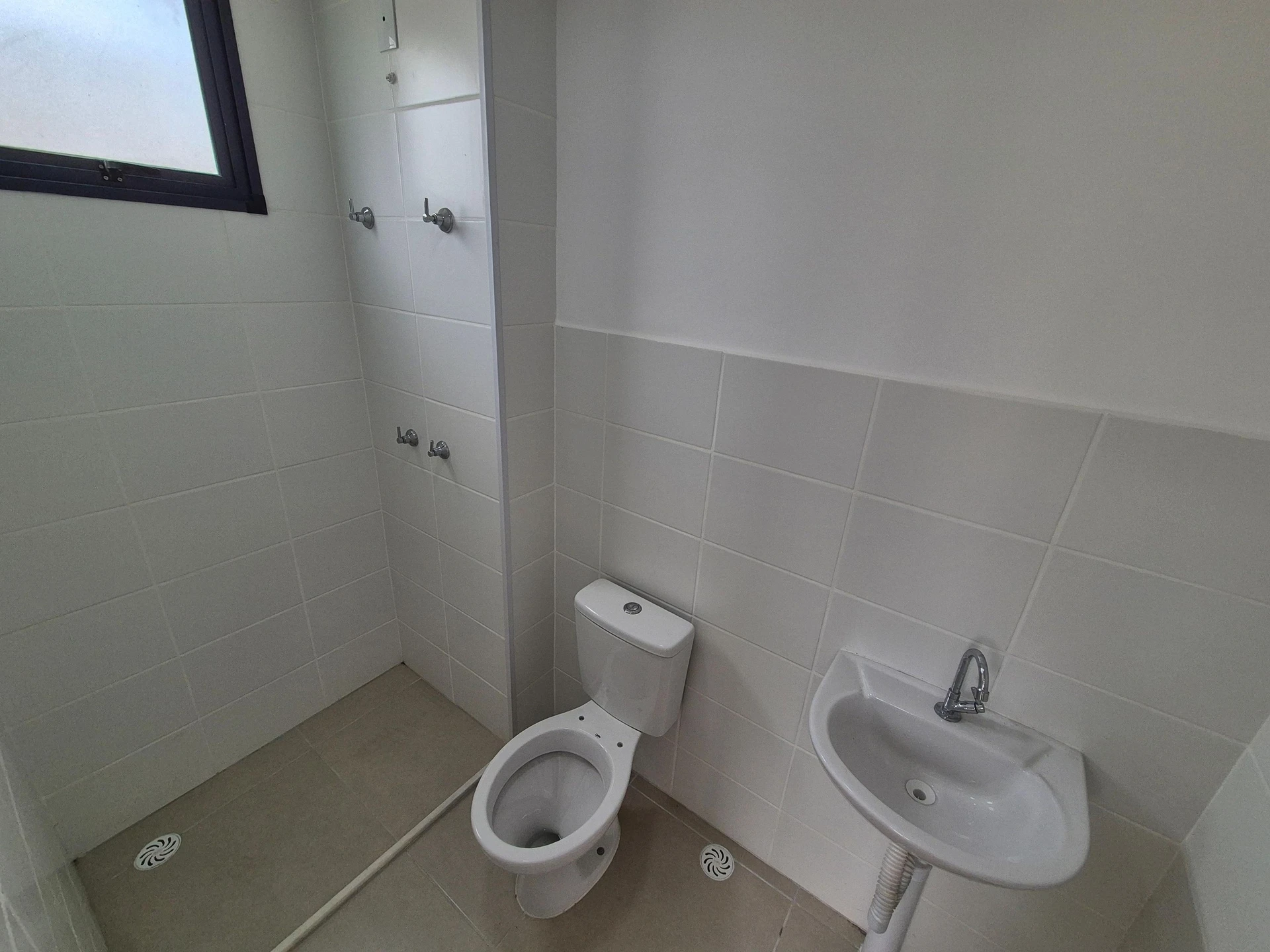 Apartamento de 2 quartos em condomínio com academia — photo 20