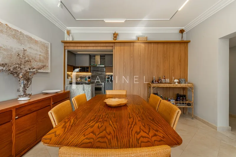 Furnished 3-bedroom apartment with water-view windows — photo 2