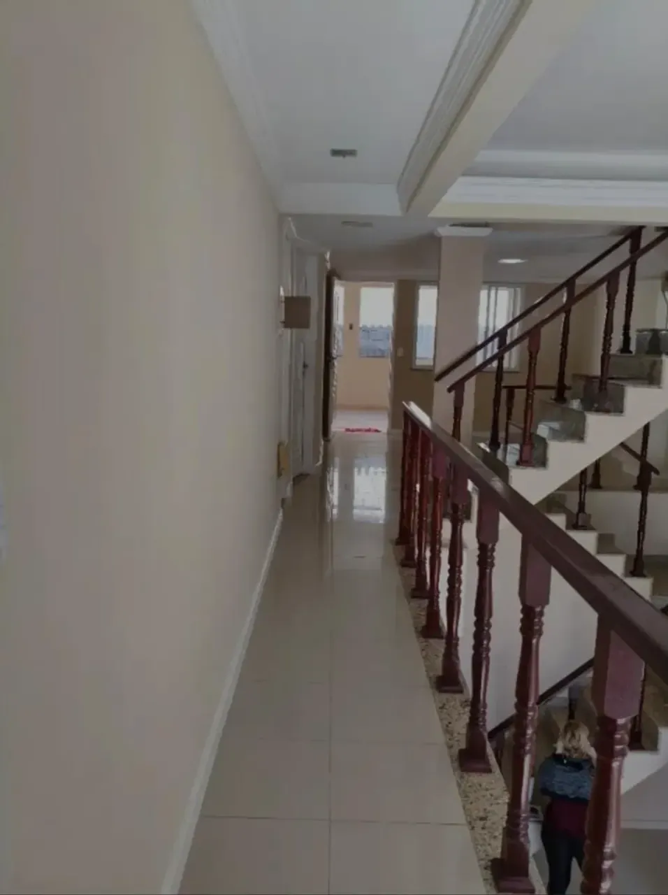 Casa sem mobília com 5 quartos e 5 banheiros — photo 15