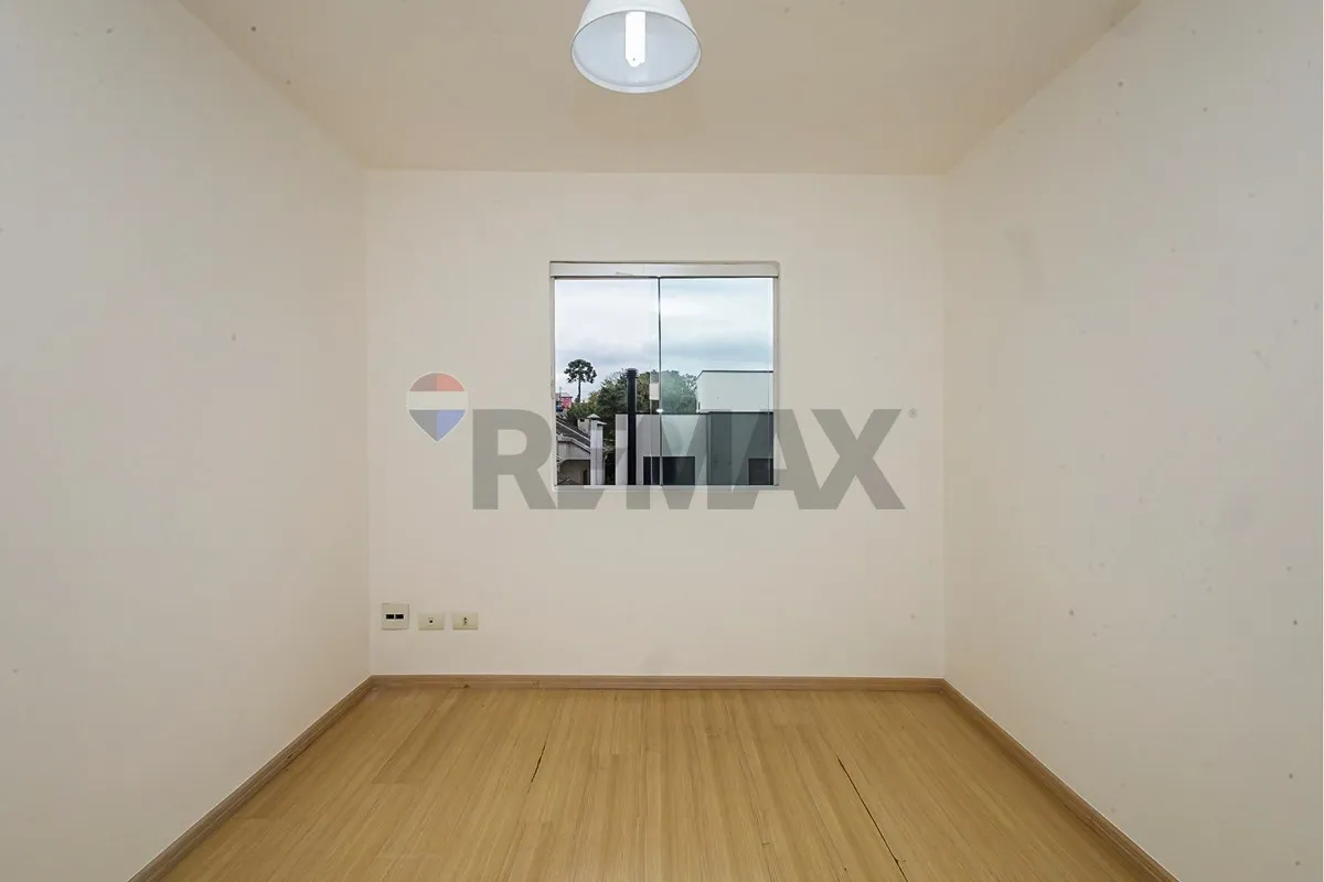 3-bedroom house with a grill on the balcony in Curitiba — photo 18