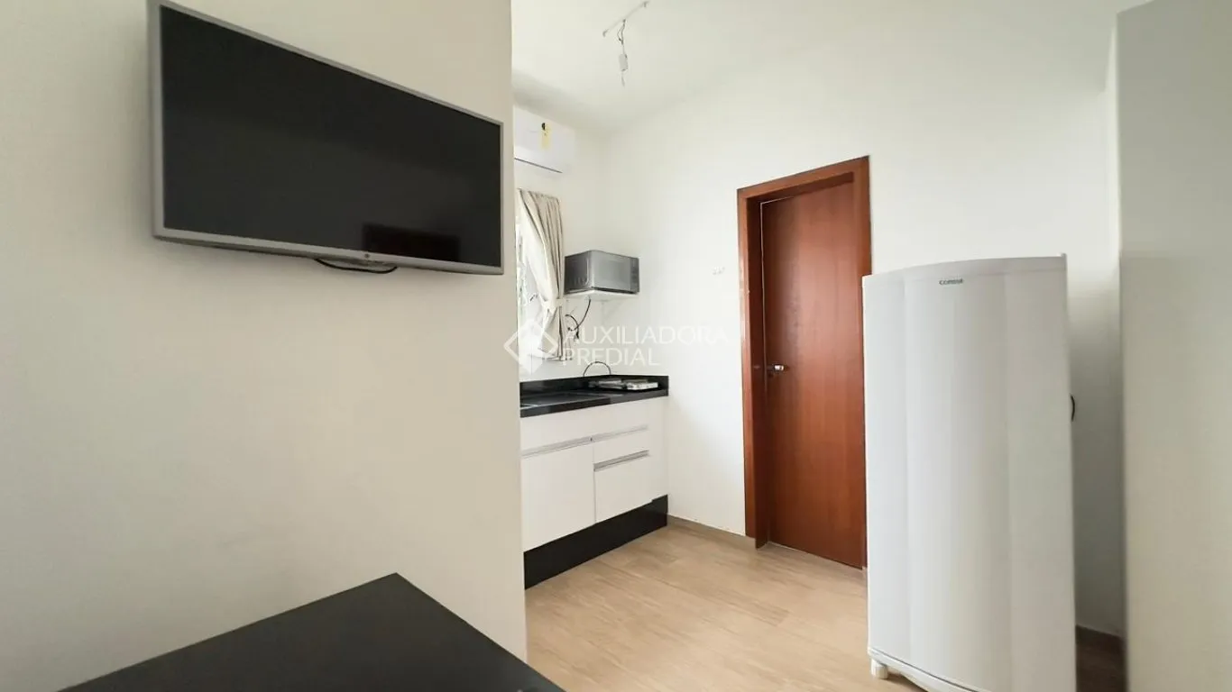 Furnished 16 m² apartment with 1 bedroom and 1 bathroom — photo 11