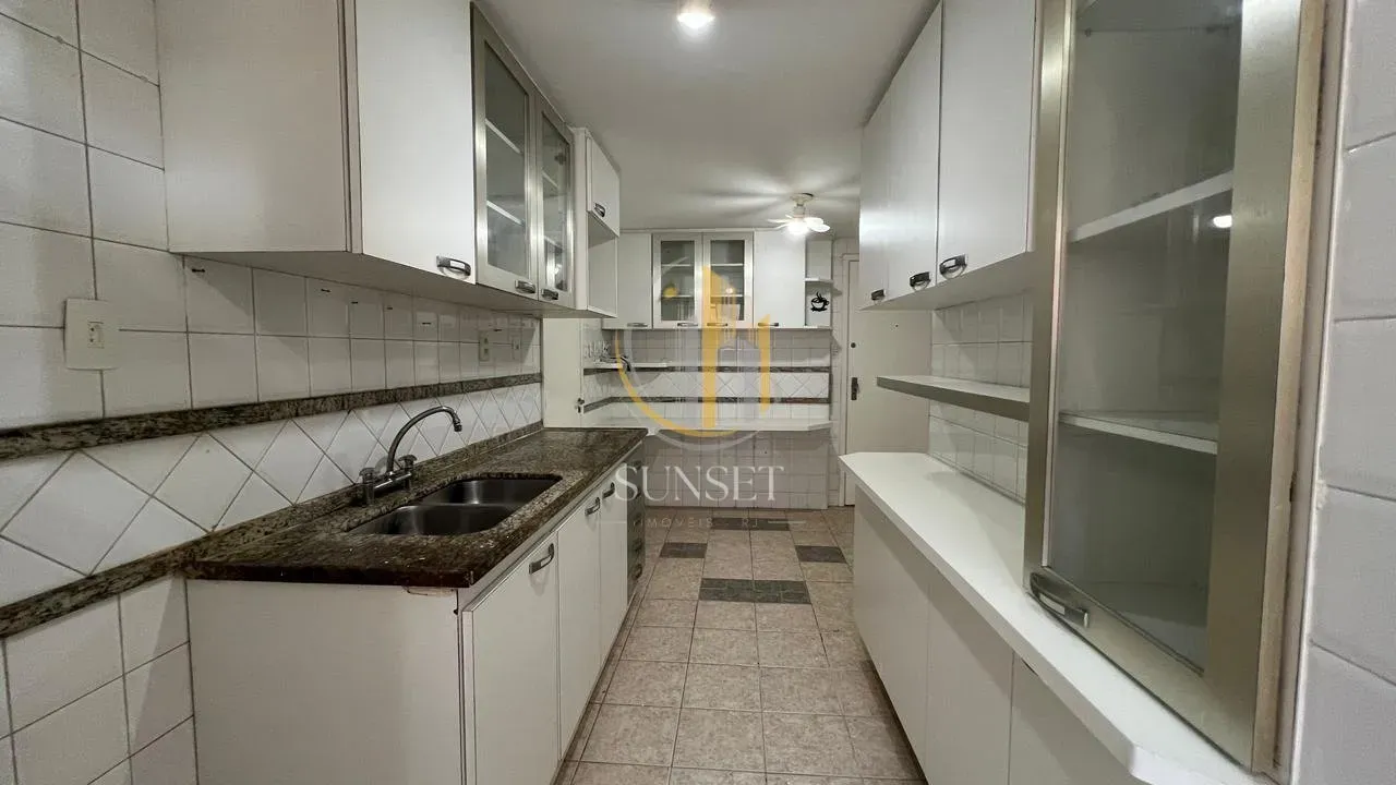Apartamento, 150 m², com closet — photo 4