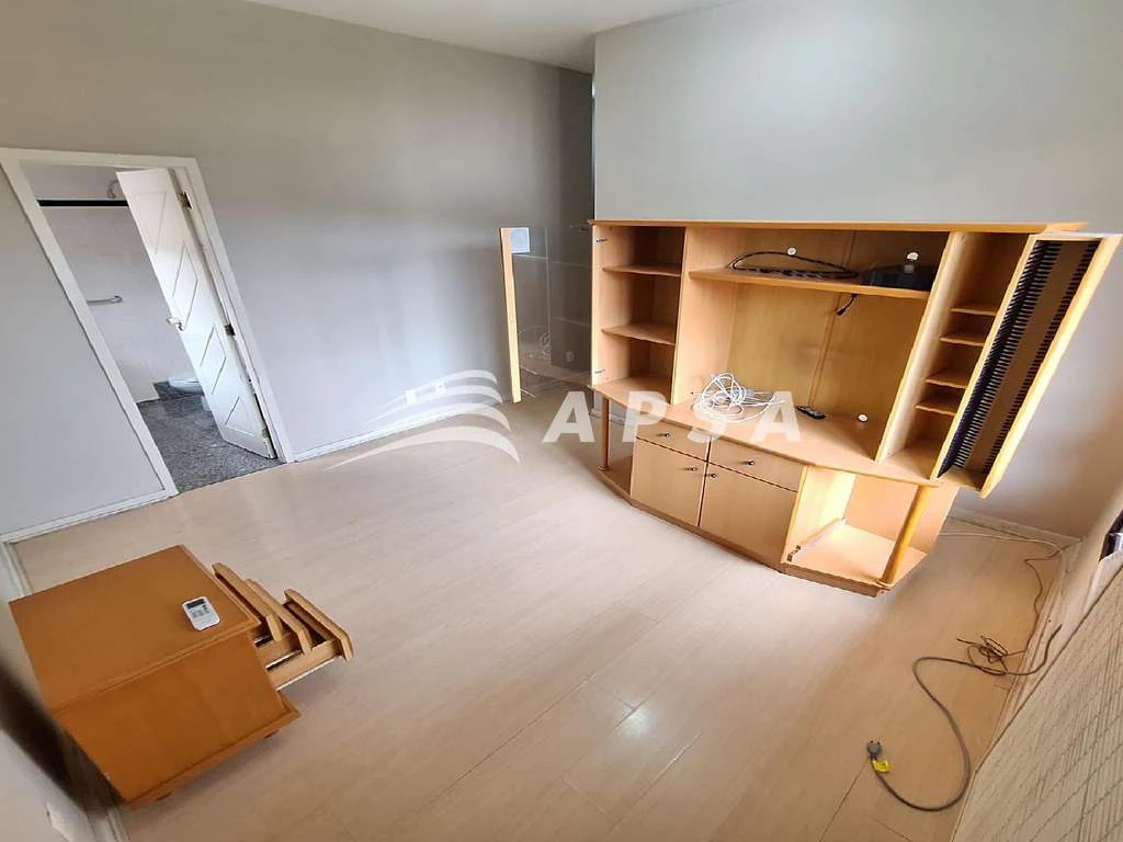 Furnished apartment with 3 bedrooms and 2 en-suites — photo 2