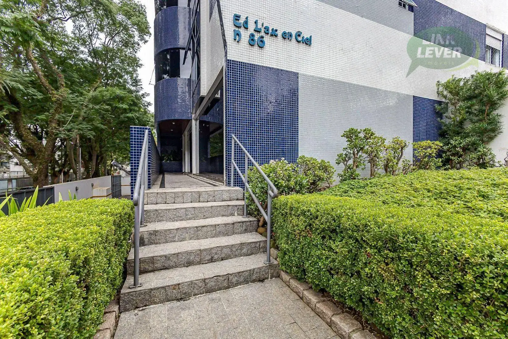 Apartment with 3 bedrooms, balcony and 135 m²